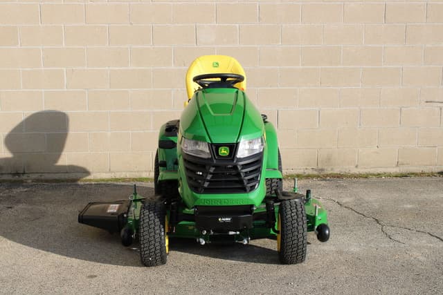 Image of John Deere X390 equipment image 2