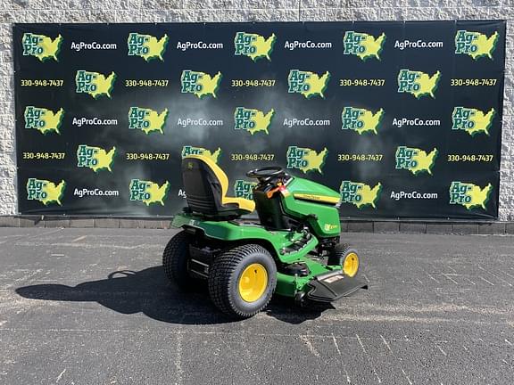 Image of John Deere X390 equipment image 4