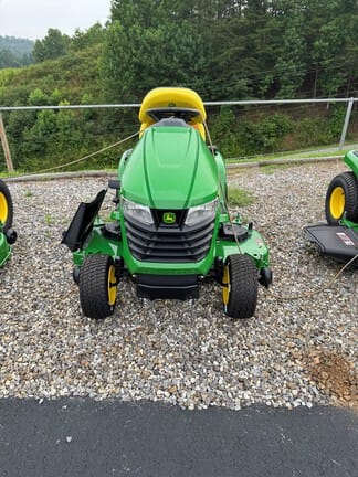 2025 John Deere X390 Equipment Image0