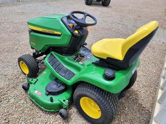 Image of John Deere X390 equipment image 3