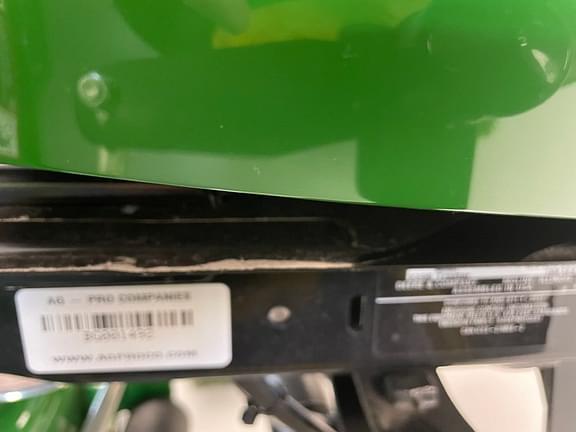 Image of John Deere X390 equipment image 4
