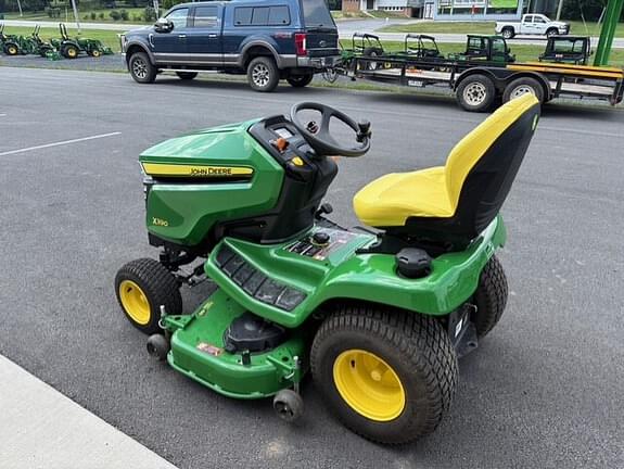 Image of John Deere X390 equipment image 4