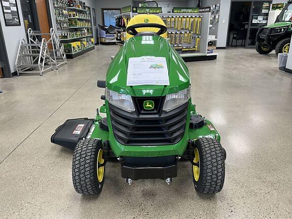 Image of John Deere X390 equipment image 3