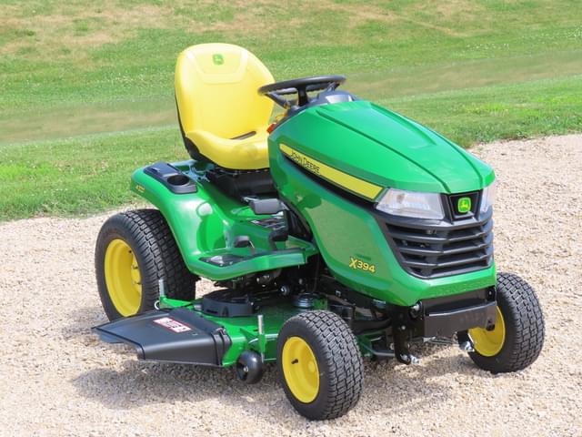 Image of John Deere X394 equipment image 1