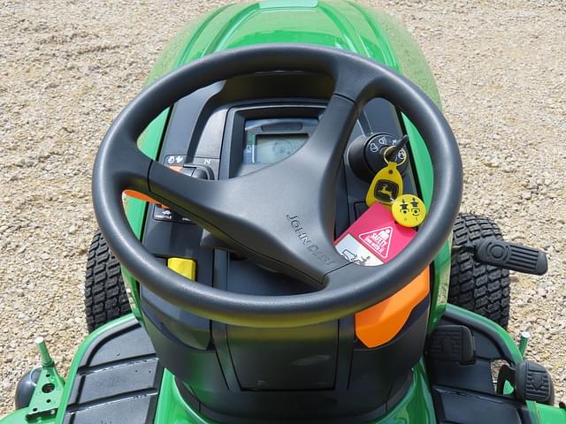 Image of John Deere X394 equipment image 2