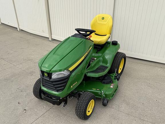 Image of John Deere X394 equipment image 4