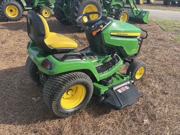 Image of John Deere X570 equipment image 2