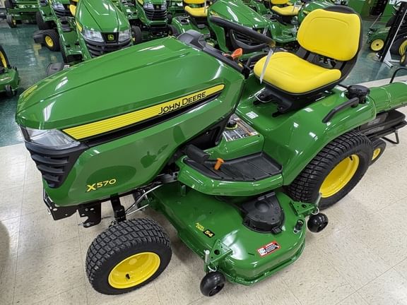 2025 John Deere X570 Equipment Image0