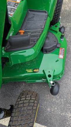 Image of John Deere X570 equipment image 3