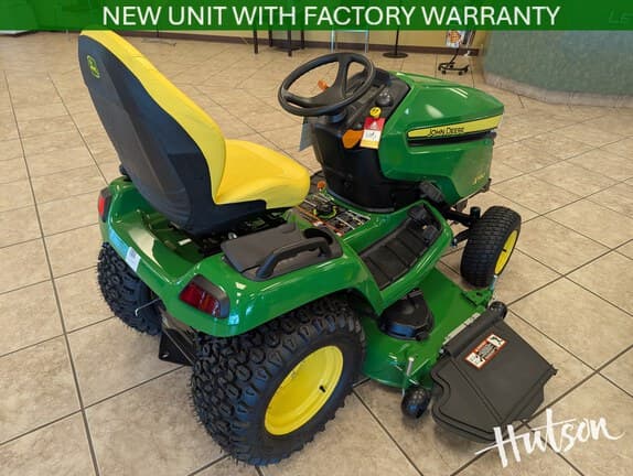 Image of John Deere X580 equipment image 1