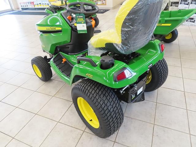 Image of John Deere X584 equipment image 2