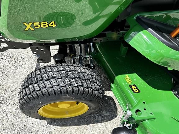 Image of John Deere X584 equipment image 2