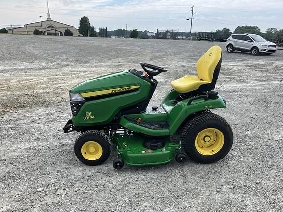 Image of John Deere X584 equipment image 3