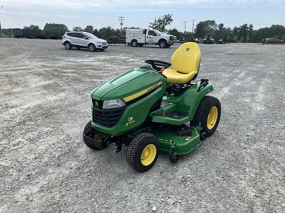 Image of John Deere X584 equipment image 4