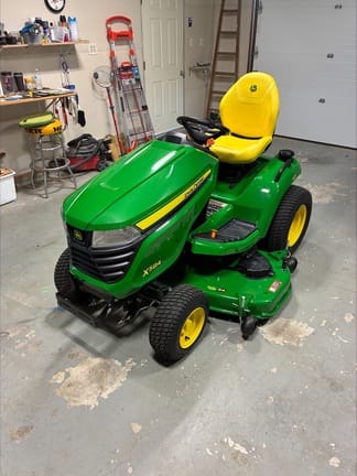 2025 John Deere X584 Equipment Image0