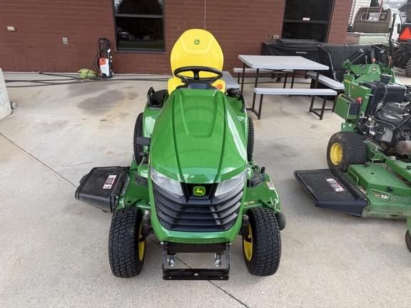 Image of John Deere X584 equipment image 2