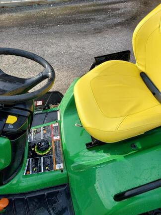 Image of John Deere X590 equipment image 4