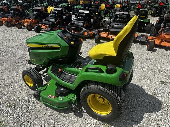 Image of John Deere X590 equipment image 4