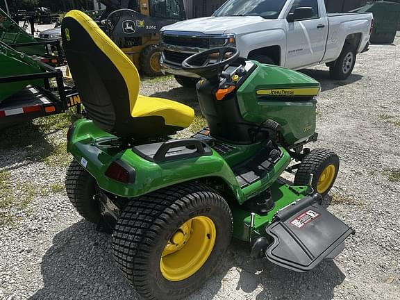 Image of John Deere X590 equipment image 2