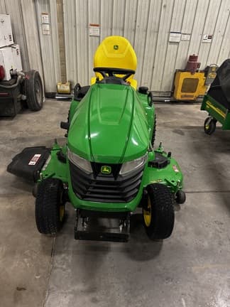 Image of John Deere X590 equipment image 4