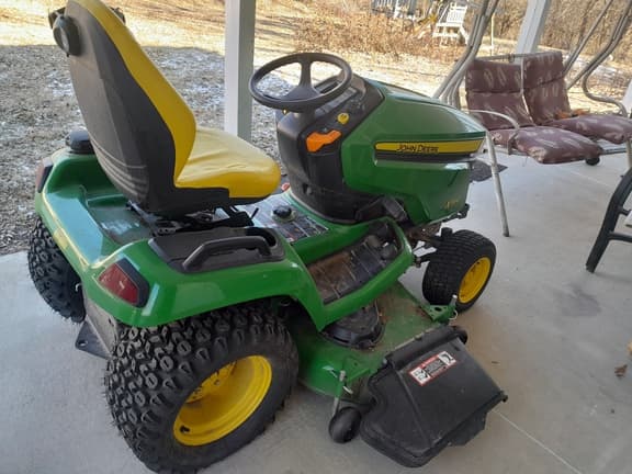 Image of John Deere X590 equipment image 1