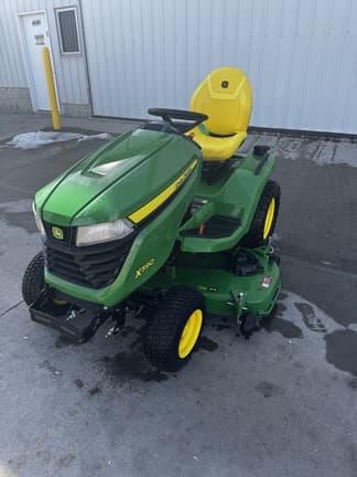 Image of John Deere X590 equipment image 1