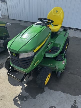 2025 John Deere X590 Equipment Image0