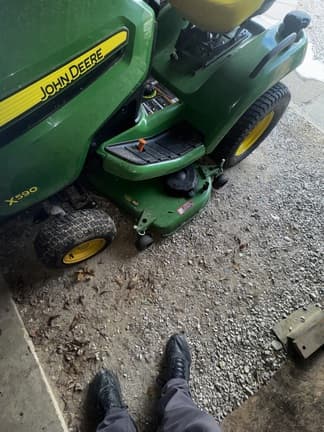 Image of John Deere X590 equipment image 1