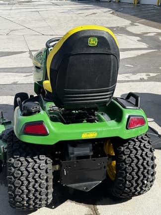 Image of John Deere X590 equipment image 4