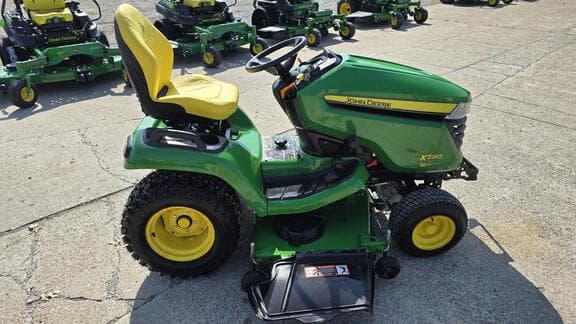 Image of John Deere X590 equipment image 1