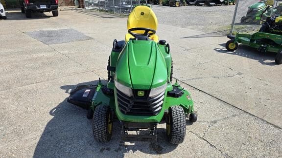 Image of John Deere X590 equipment image 4