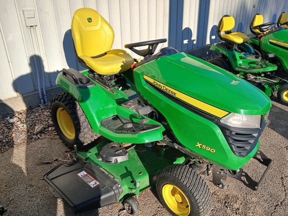 Image of John Deere X590 equipment image 1