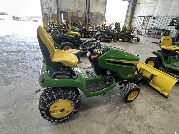 Image of John Deere X590 equipment image 3