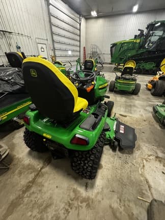 Image of John Deere X590 equipment image 4