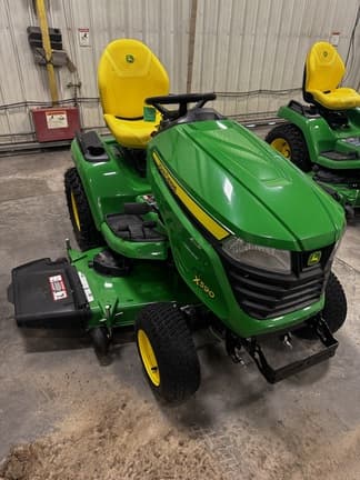 Image of John Deere X590 equipment image 1