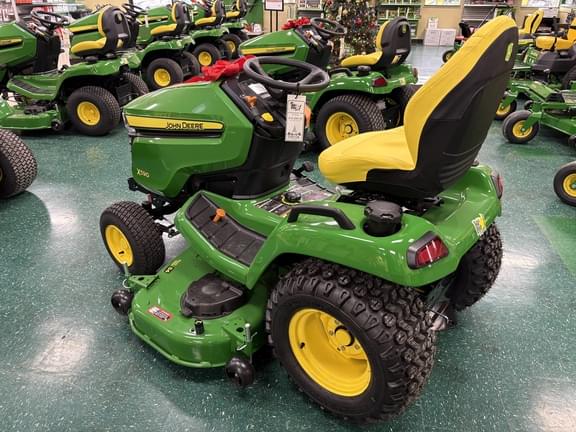 Image of John Deere X590 equipment image 4