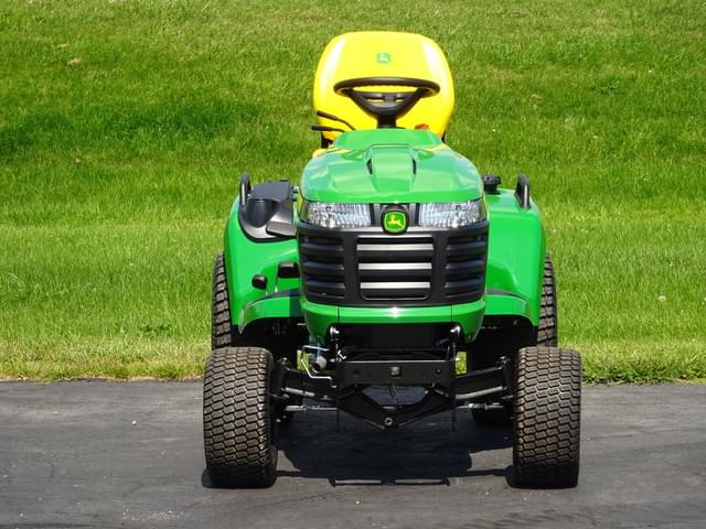 Image of John Deere X730 equipment image 1