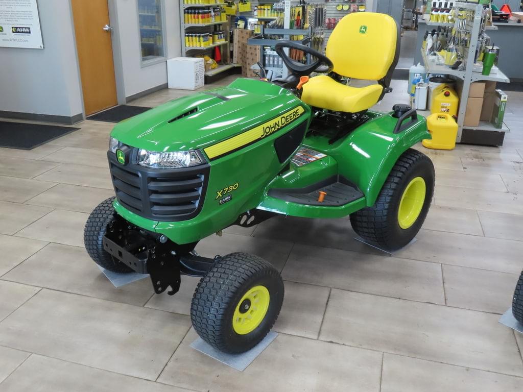 Image of John Deere X730 Primary image