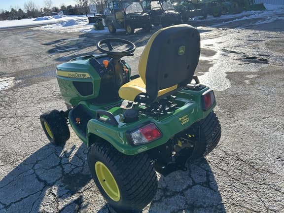 Image of John Deere X730 equipment image 4