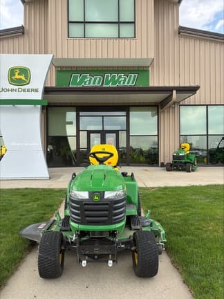 Image of John Deere X730 equipment image 4