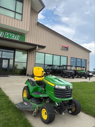Image of John Deere X730 equipment image 2