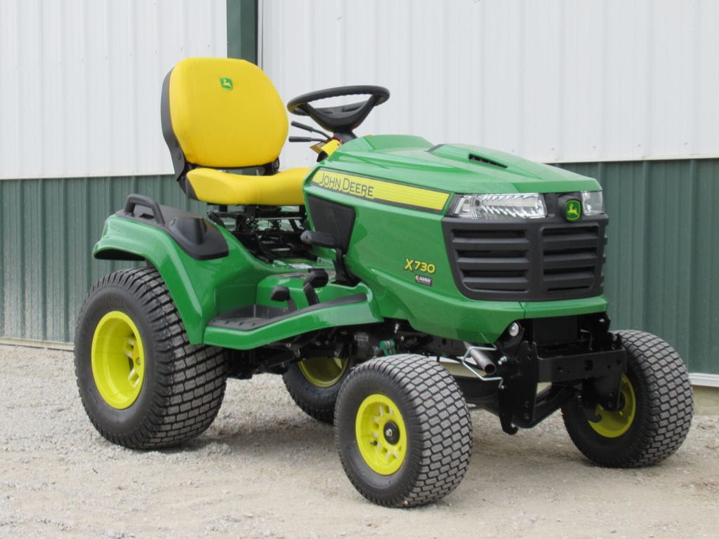 2025 John Deere X730 Image