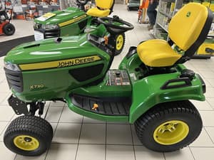 2025 John Deere X730 Image