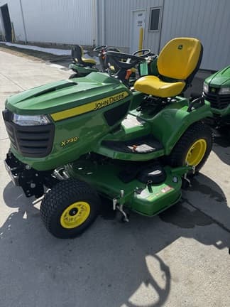 Main image John Deere X730
