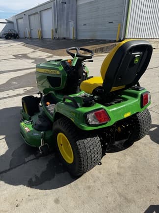 Image of John Deere X730 equipment image 4