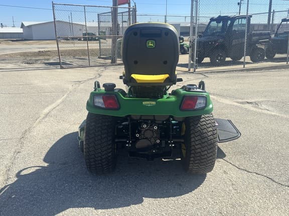 Image of John Deere X734 equipment image 3