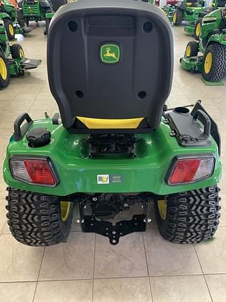 Image of John Deere X738 equipment image 4