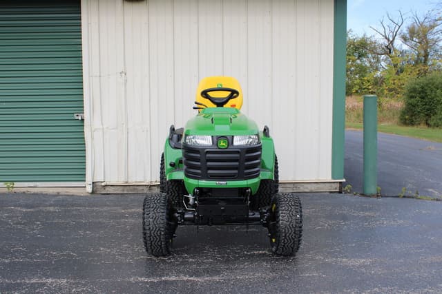 Image of John Deere X738 equipment image 3