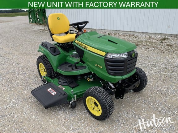 2025 John Deere X739 Equipment Image0