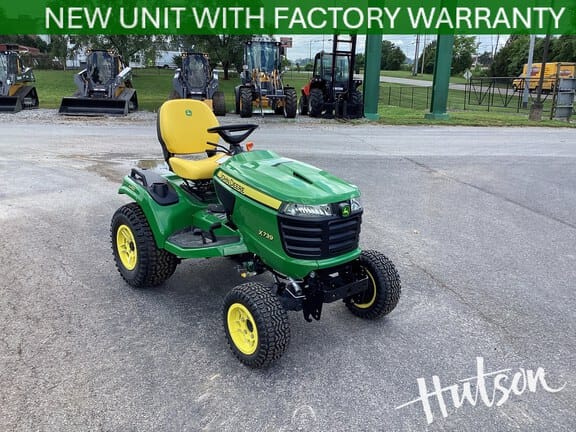 2025 John Deere X739 Equipment Image0